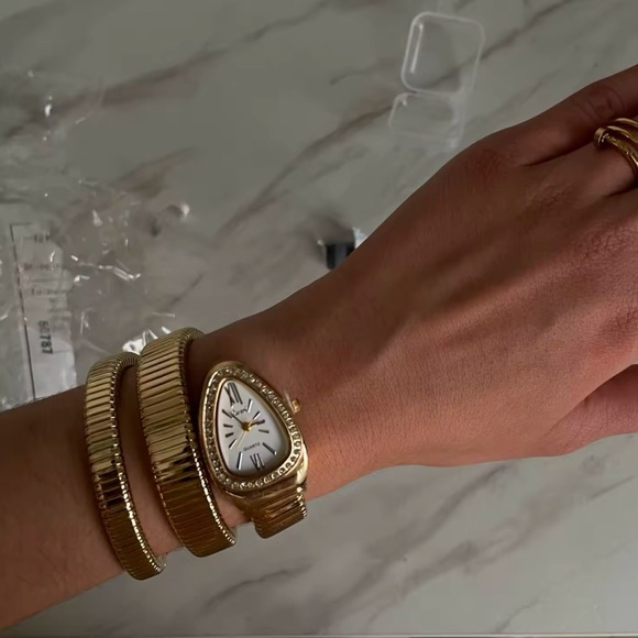 Anthropologie Gold Women's Watch - Picture 12 of 15